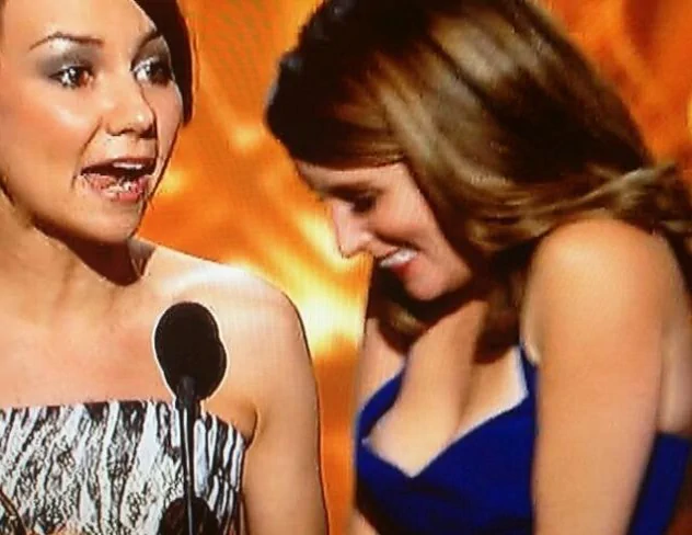 tina fey nipple slip