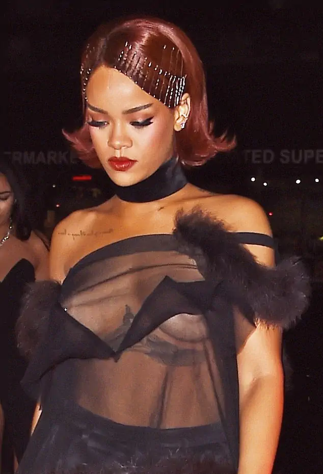 rihanna sheer breasts