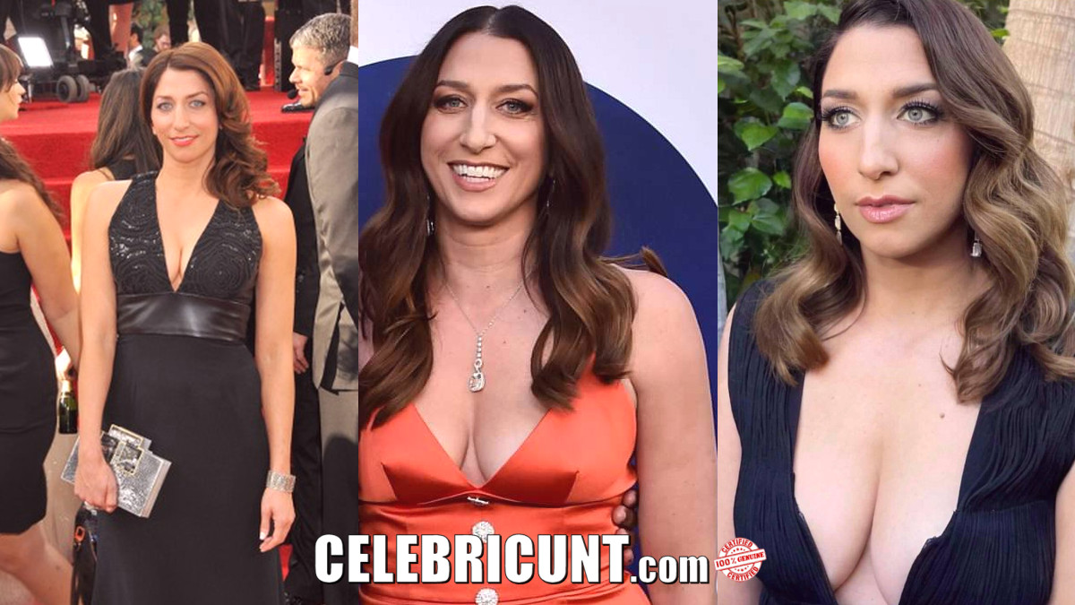 chelsea peretti nude boobs