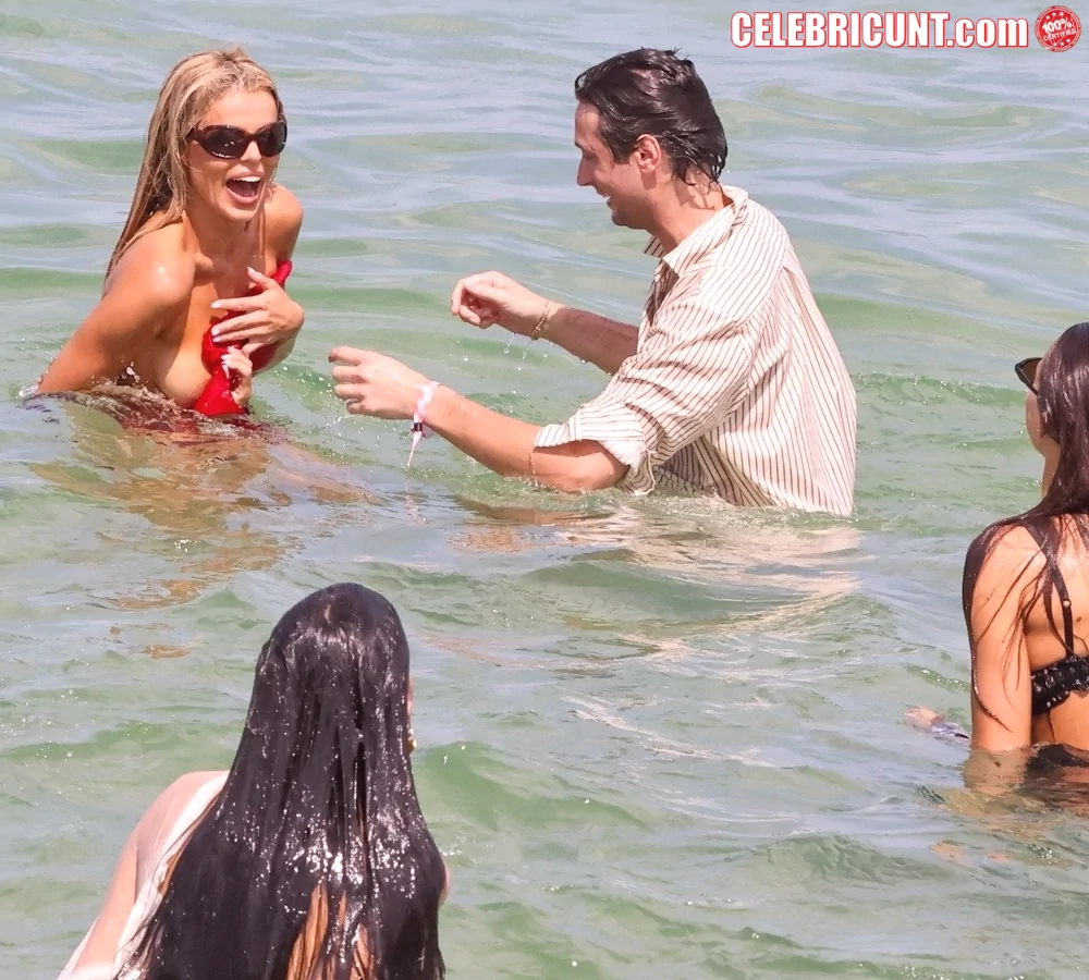 brooks nader nipslip and sideboob